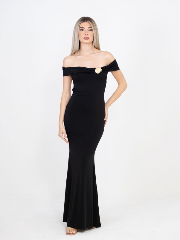 ΦΟΡΕΜΑ ΜΑΞΙ ΜΑΥΡΟ ΣΤΡΑΠΛΕΣ ΜΕ ΑΝΟΙΧΤΗ ΠΛΑΤΗ ΚΑΙ ΚΟΧΥΛΙ