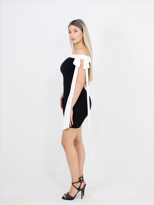 ΜΙΝΙ ΦΟΡΕΜΑ ΜΑΥΡΟ ΜΕ ΦΙΟΓΚΟ ΣΤΟ ΠΛΑΙ