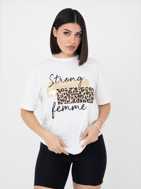 ΜΠΛΟΥΖΑΚΙ ΛΕΥΚΟ ΜΕ ΣΧΕΔΙΟ ΛΕΟΠΑΡ